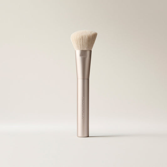the-bronzer-brush-l8 Bronzer-Brush-Main.jpg