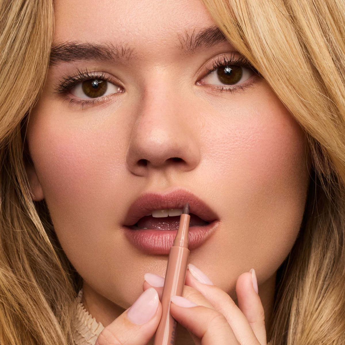 flushed-lip-stain-almond-o1 FlushedLipStain_Almond_9.jpg