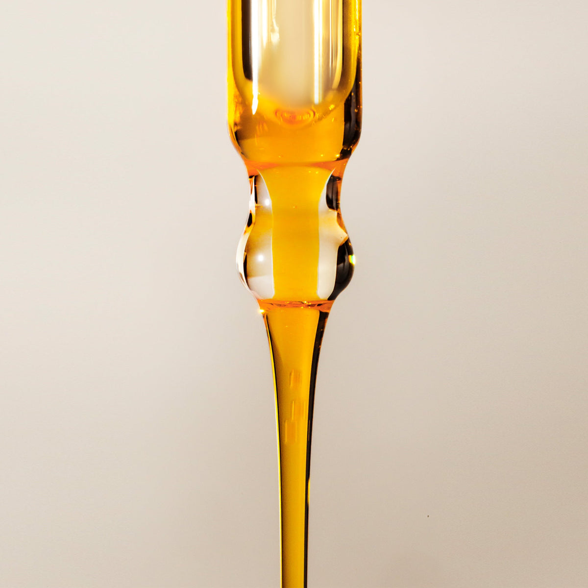 heavenly-sixteen-all-in-one-face-oil-q7 H16-Close-Ups.jpg