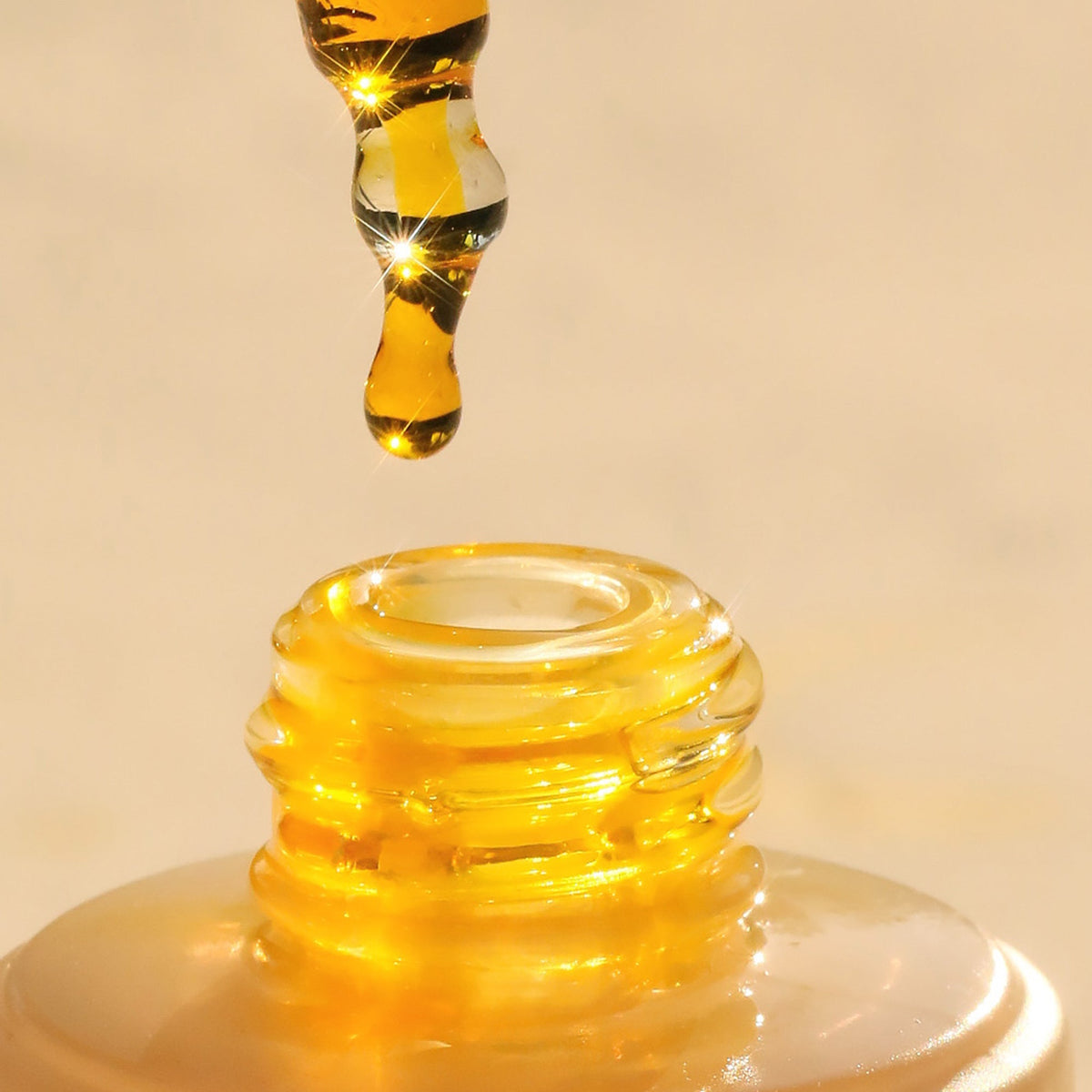heavenly-sixteen-all-in-one-face-oil-q7 PDP-Heavenly-Sixteen-Supplemental-3.jpg