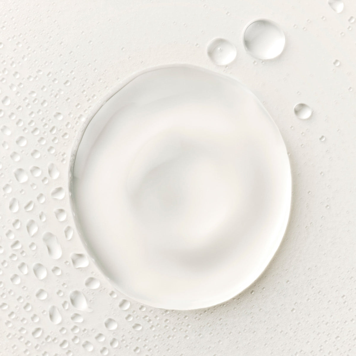 jet-lagtm-skin-soothing-hydration-mist-g9 PDP-JL-Mist-Supplemental-Goop_2025.jpg