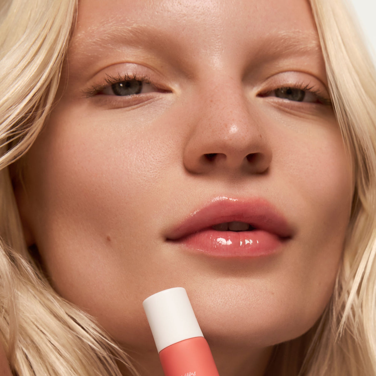 lip-butter-balm-poppy-i7 PDP_LBB-Poppy-1.jpg